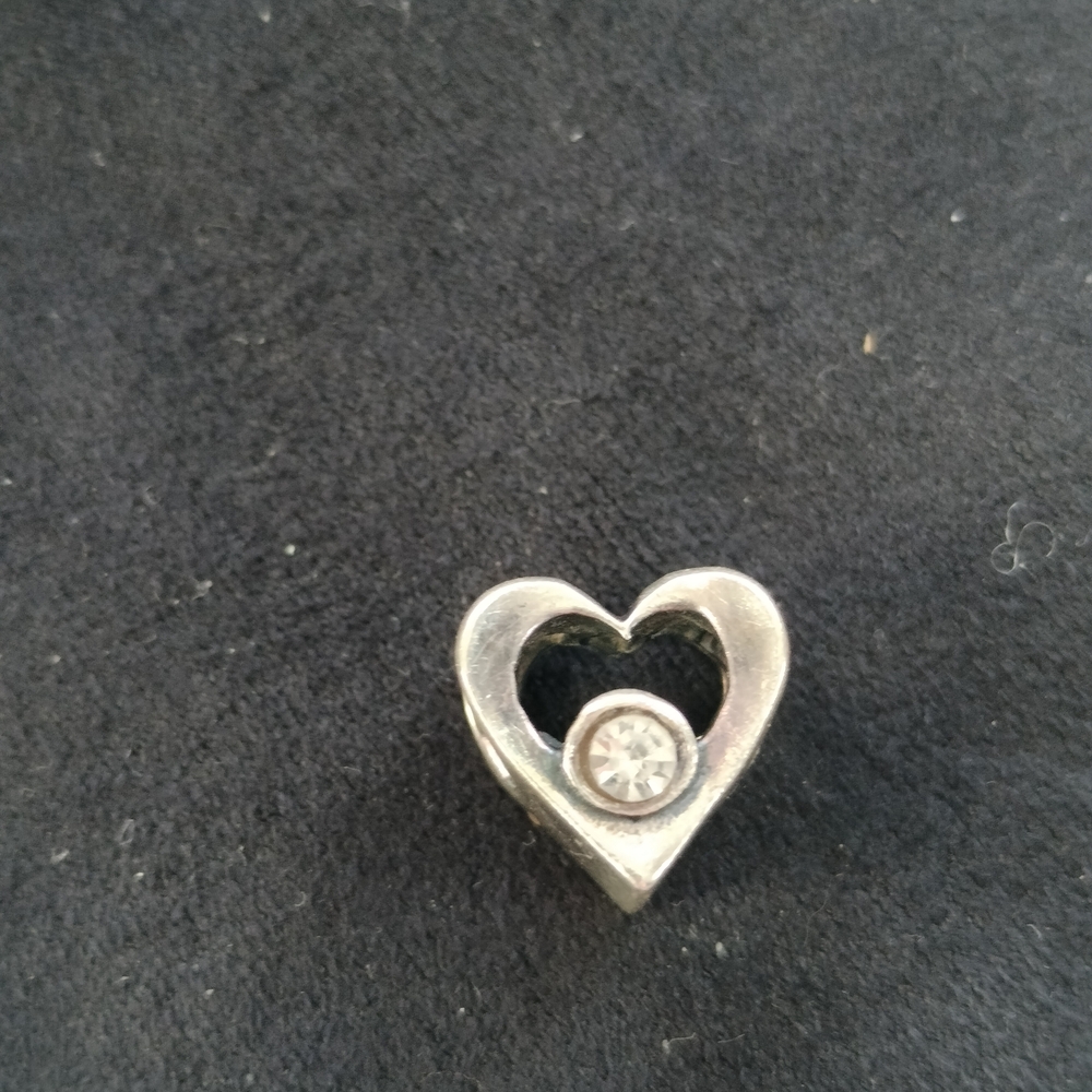 Elegant Silver Heart Pendant